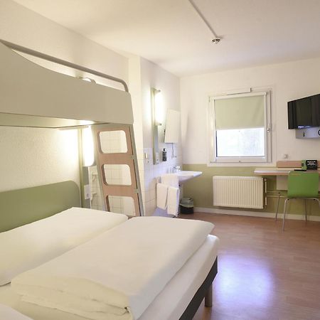 B&B Hotel Leipzig-Schoenefeld エクステリア 写真