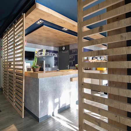 B&B Hotel Leipzig-Schoenefeld エクステリア 写真