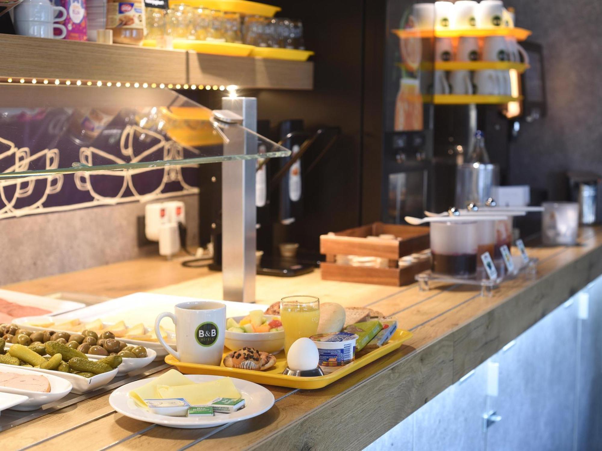 B&B Hotel Leipzig-Schoenefeld エクステリア 写真