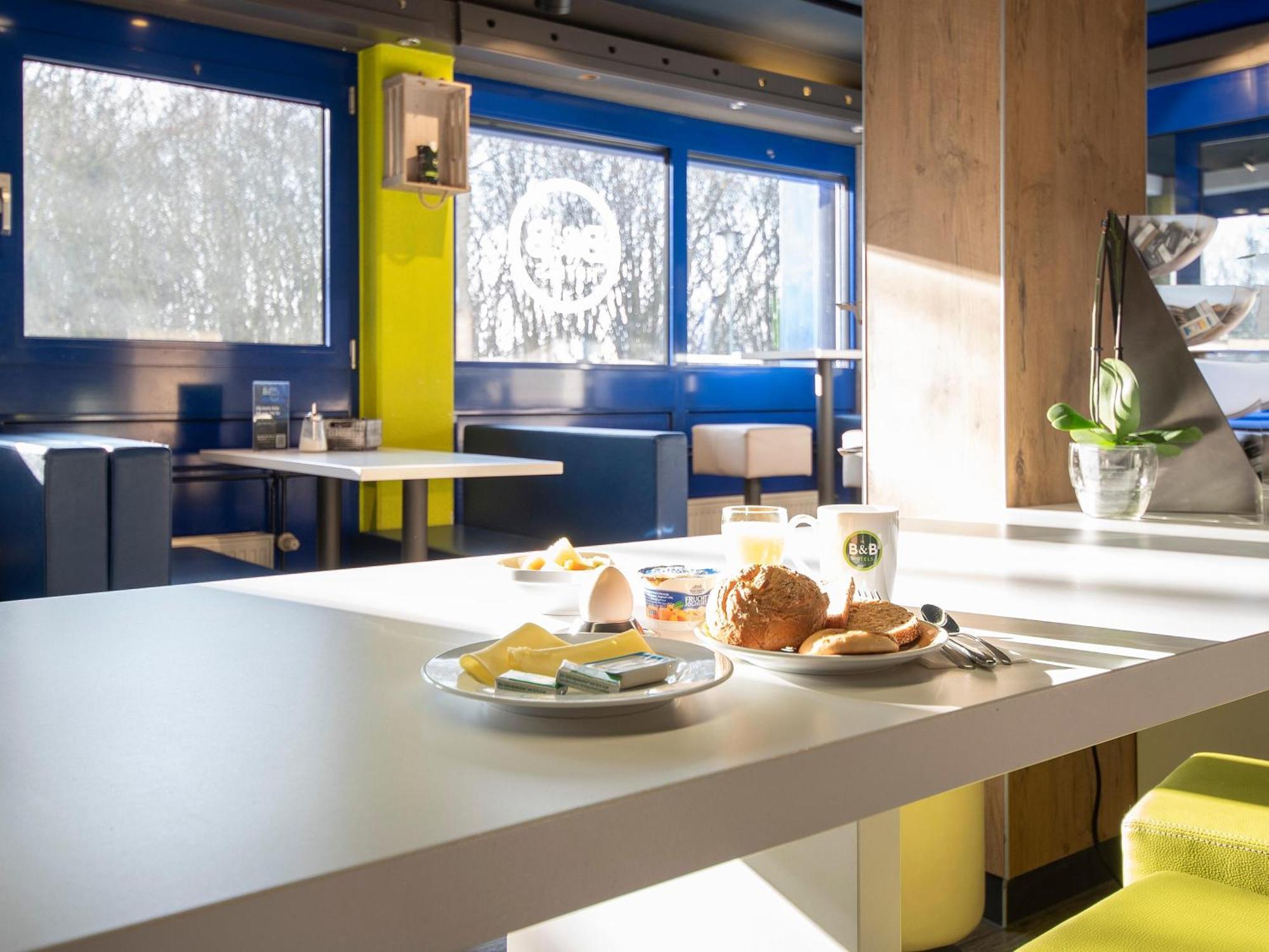 B&B Hotel Leipzig-Schoenefeld エクステリア 写真